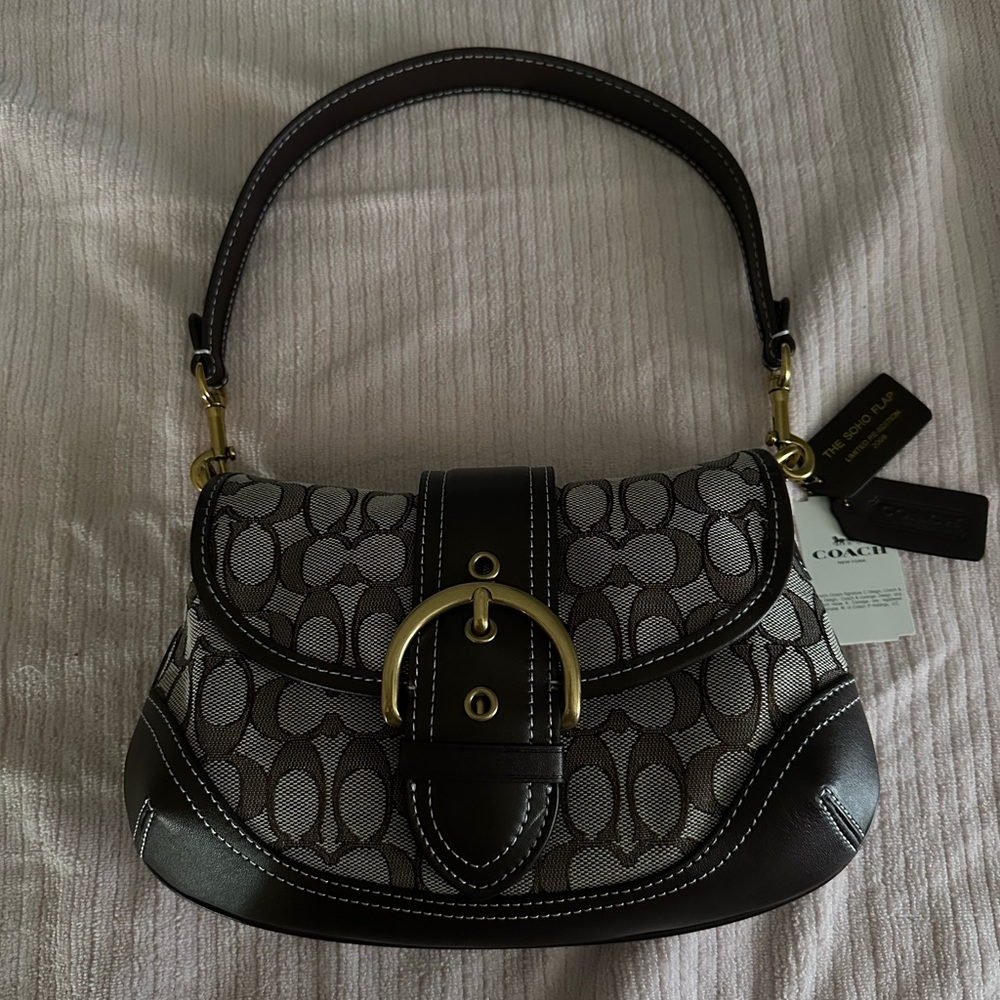 Coach Signature Black and Gray Shoulder Bag